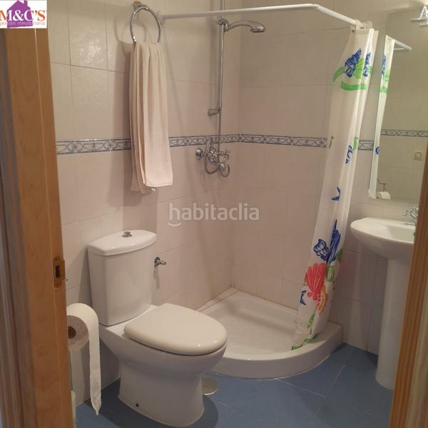 Foto 25d4c1de-a5cc-40ac-8633-87b9e8116fd3. Casa adossada amb calefacció a Mestanza