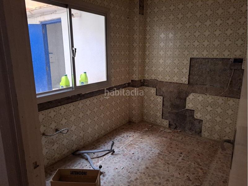 Foto b1cb9bc0-a28a-4ed0-b6b3-28bed57da828. Affitto locale commerciale in Santa María del Águila Ejido (El)