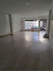 Local commercial  N/a. Lote tres locales y dos viviendas 500.000