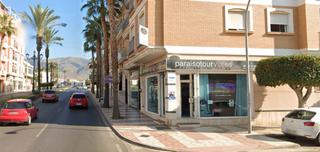 Alquiler Local Comercial en El Parador de las Hortichuelas. ?? ¡el mejor local en esquina del parador! visibilidad máxima y