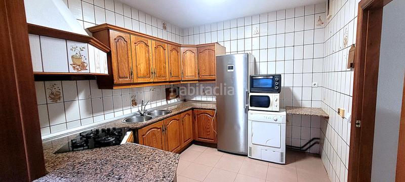 Foto 63a9643f-c982-446c-9ebe-01c5aaf898ba. Casa adossada amb xemeneia calefacció aparcament a Roquetas de Mar