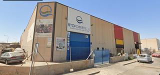 Lloguer Nau industrial a Las Norias. Se alquila nave industrial de 600m2 junto a la balsa del sapo