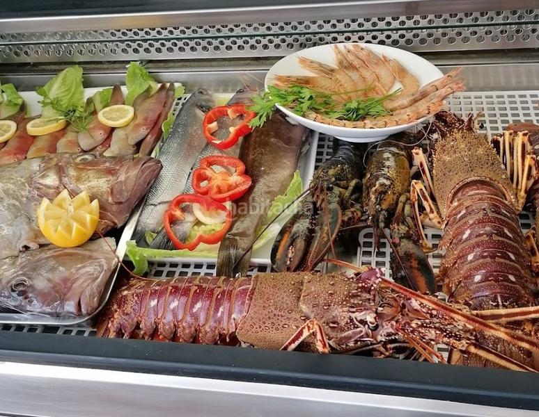 Foto aaa7e75c-f415-41b1-a229-7f87e2da4a30. Location local commercial dans El Puerto - La Romanilla Roquetas de Mar