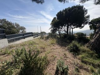 Terreny residencial a Del mirador 2. Atractivo terreno vistas mar para casa unifamiliar
