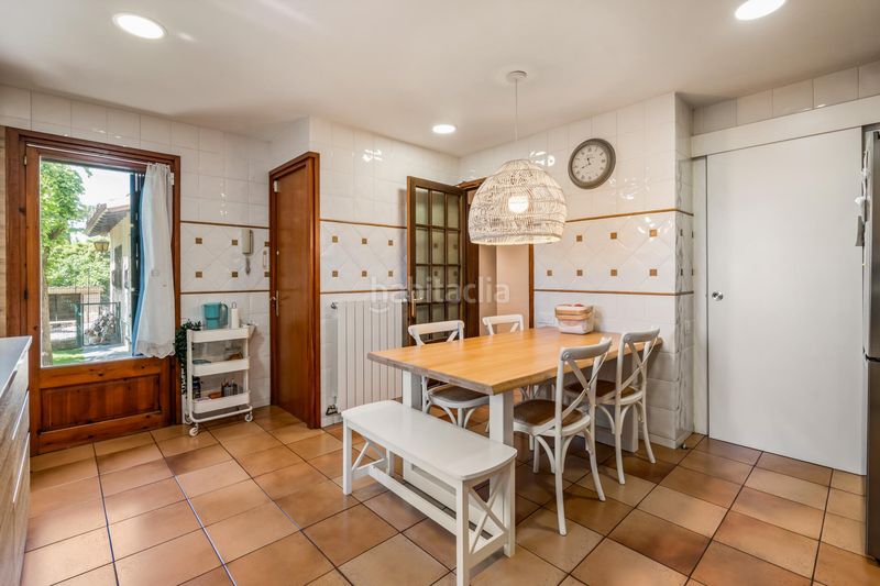 Foto c8ba9181-c689-4237-aa7d-4afcb007f5d1. Casa amb calefacció aparcament a Cardedeu