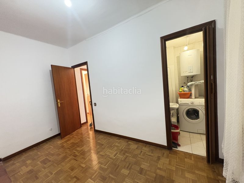 Foto 03f9c22d-5669-47c3-a272-b857b8a88db1. Pis a El Camp de l´Arpa del Clot Barcelona