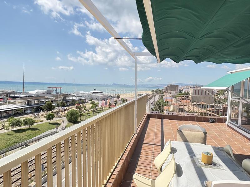 Foto 0b8b07ce-6b1c-4dd7-ab48-db4f9069f692. Ático atico en venta con gran terraza vistas mar en Premià de Mar