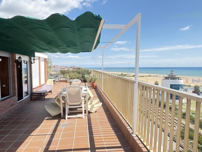 Foto 13f01370-9c05-4d13-a4ee-112630f24875. Ático atico en venta con gran terraza vistas mar en Premià de Mar