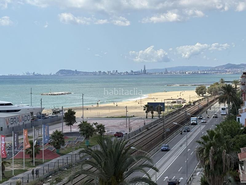 Foto 262afe79-8557-42a3-9cf2-4aa72d3bb672. Ático atico en venta con gran terraza vistas mar en Premià de Mar