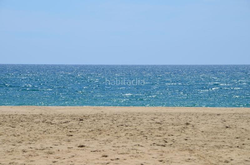 Foto b338aac4-4799-48a3-8ff3-12381646ca7a. Ático atico en venta con gran terraza vistas mar en Premià de Mar