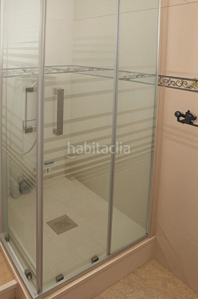 Foto c9e5a1da-6fe9-42bd-860d-09014b196362. Ático atico en venta con gran terraza vistas mar en Premià de Mar