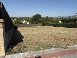 Terreny residencial a Queralt 3. Terreno urbano de 890 m en can miret  sant antoni de vilamajor