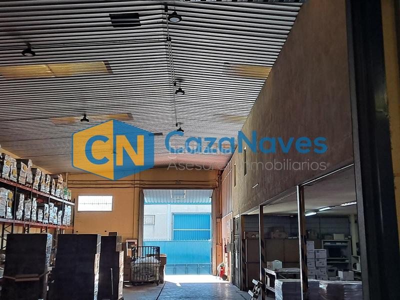 Foto 2d3022fa-d272-4cba-ba19-b36fc258a6b6. Nave industrial nave en venta en Serranillos del Valle