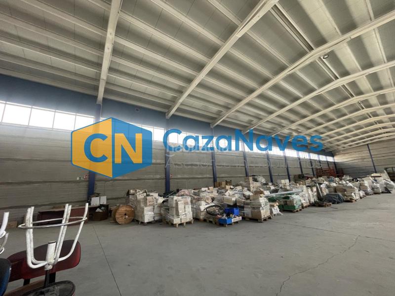 Foto 36904eae-5e63-4575-8b0d-92e756defba9. Capannone industriale in Torres de la Alameda