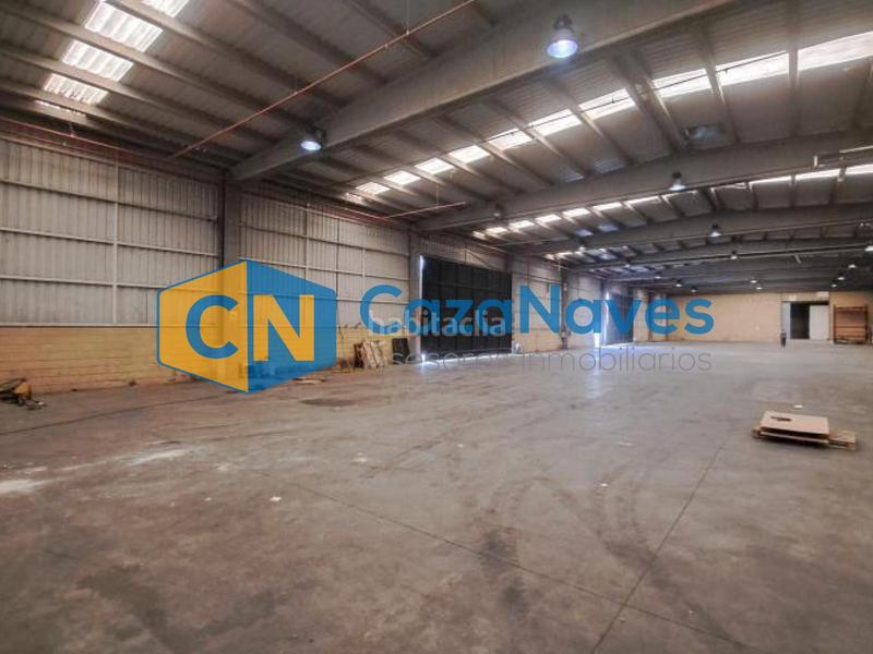 Foto b10d01a6-2b8a-49db-b82f-d36864055f87. Nave industrial nave en venta o alquiler en Meco pueblo Meco