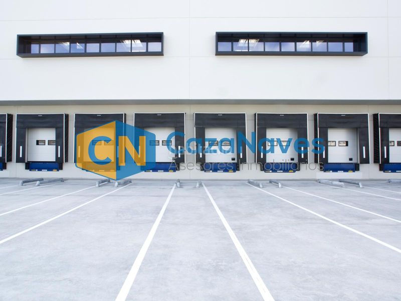 Foto d683e754-4887-495a-852d-d9eaaeccab78. Location bâtiment à usage industriel dans Ensanche de Vallecas-La Gavia Madrid