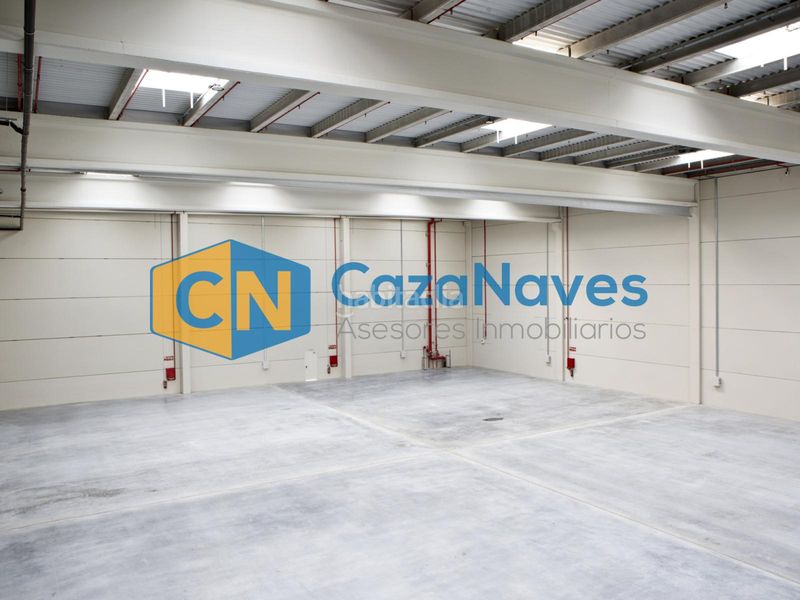 Foto da34963a-8e87-4483-8302-43d9c0dee6fc. Location bâtiment à usage industriel dans Ensanche de Vallecas-La Gavia Madrid