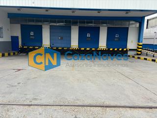Nave industrial en Las Dehesillas-Vereda de los Estudiantes. Nave en venta en leganés