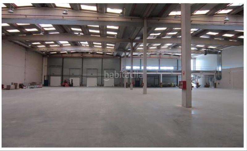 Foto a8b1e2b0-2294-4a9d-abd0-5ca7f01068e0. Rent industrial building in Los Olivos-Los Ángeles Getafe
