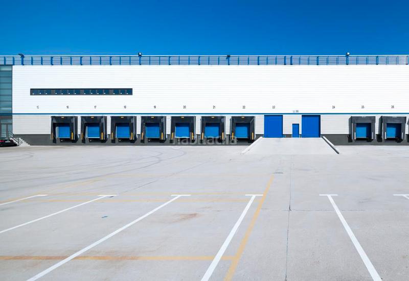 Foto beb29778-c773-41f7-babf-6a8fb8bfac97. Rent industrial building in Los Olivos-Los Ángeles Getafe