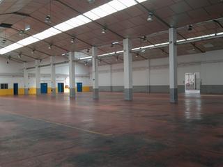 Location Bâtiment à usage industriel à Estación. Nave en alquiler en coslada