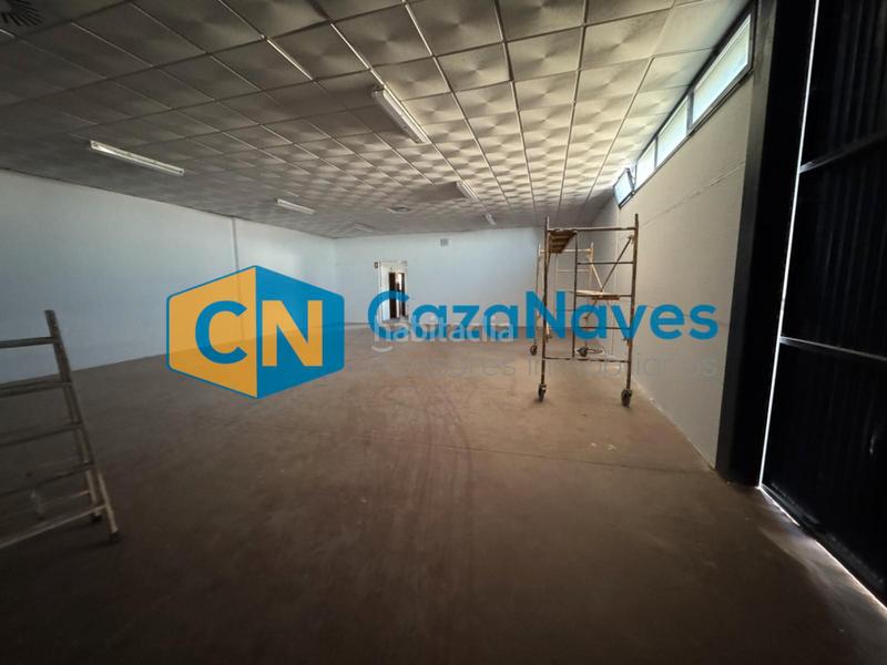 Foto fd2a1496-14fb-4927-a8b5-6c24d7ad88f2. Fabrikhalle in calle olivar grande 11b in Guadamur
