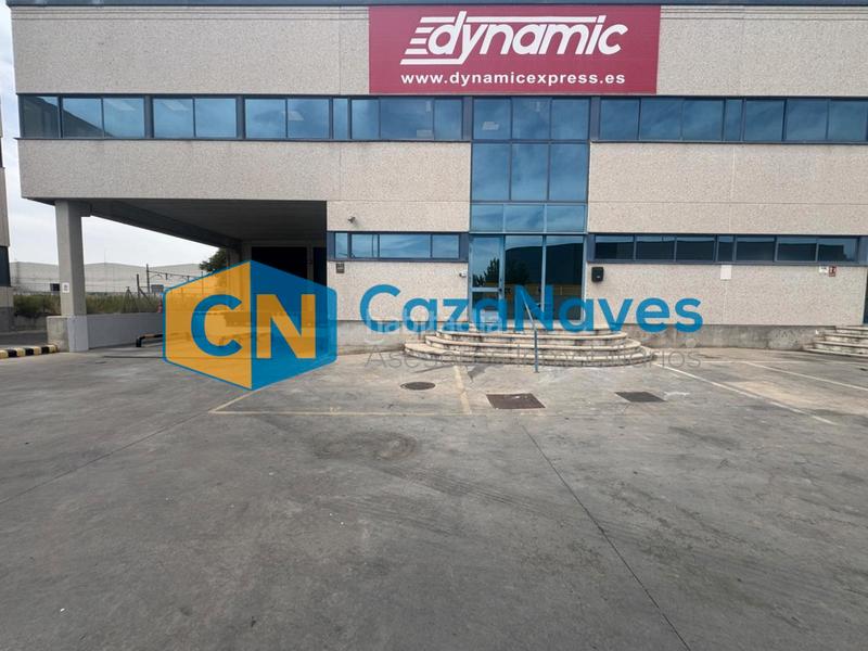 Foto c0432950-f8f2-4bc3-8cd2-a0cf912f05cd. Affitto capannone industriale in Montserrat-Parque Empresarial San Fernando de Henares