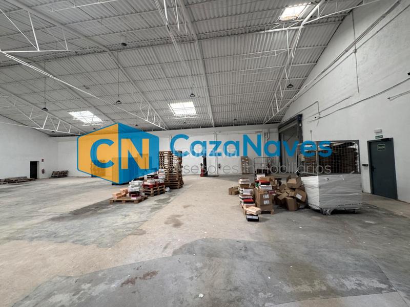 Foto 168a5a32-c2b3-4891-9d31-e057ed951818. Rent industrial building in Valleaguado-La Cañada Coslada