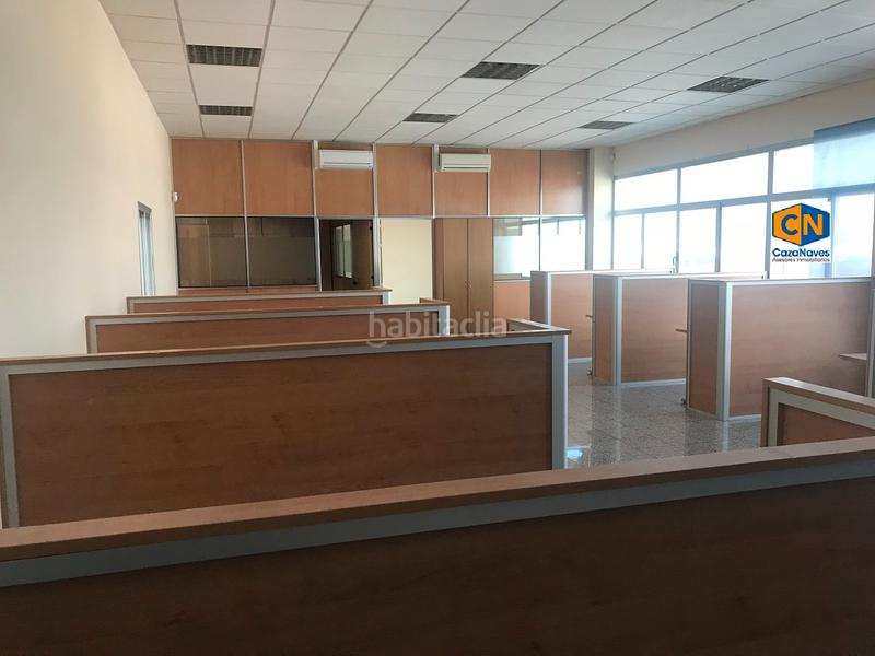 Foto 82b017b5-8f03-49e1-9c17-1b2bc0db8d8d. Affitto capannone industriale in Altos del Olivar-El Caracol Valdemoro