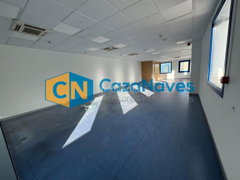 Foto 8852d2d4-8cf5-4433-a2e6-d74e49576cf4. Lloguer nau industrial amb calefacció a Las Dehesillas-Vereda de los Estudiantes Leganés