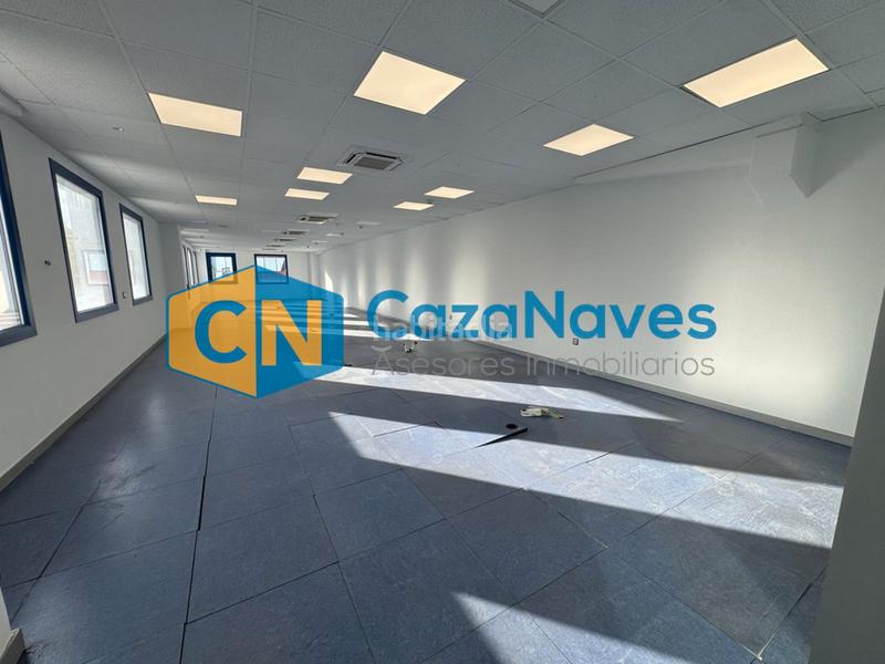 Foto cacc3643-8e89-442c-bb12-7b076eb12919. Location bâtiment à usage industriel avec chauffage dans Leganés