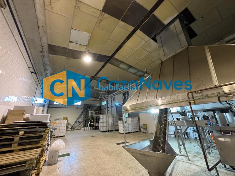 Foto 4347b6c0-bb46-4edc-890a-9b484ab214af. Alquiler nave industrial alquiler de nave industrial en primera linea en Getafe