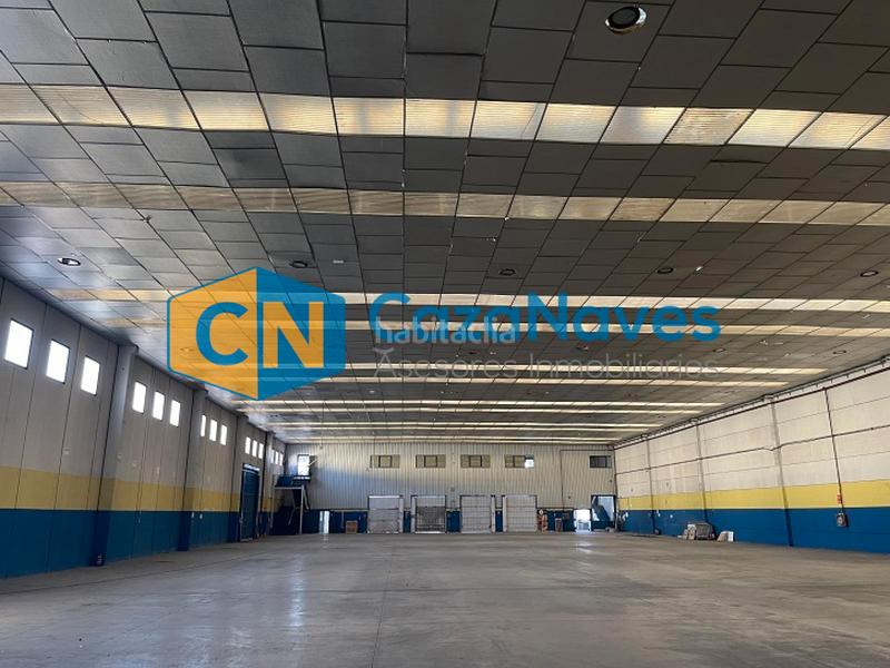 Foto 860123a6-c49f-444f-a467-865b1ce46288. Miete fabrikhalle in Estación Coslada