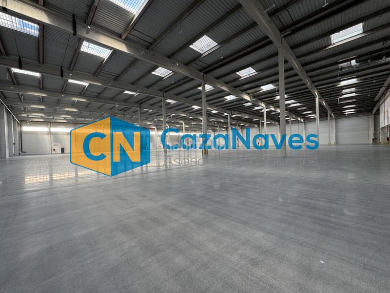 Foto e5bf0824-f956-456f-afbd-fdb01e9f5e09. Alquiler nave industrial nave logística en alquiler en Getafe