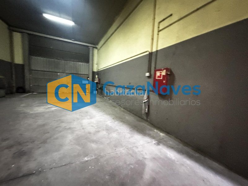 Foto bc95d4f8-9e96-4b1f-ae0a-d7c351b0c4e4. Location bâtiment à usage industriel dans Zona Industrial Pinto