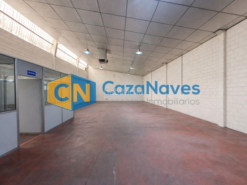 Foto 832ca85a-bd3d-43d5-93df-26dd44589d42. Nau industrial a Ajalvir