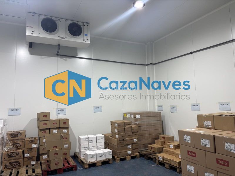 Foto 0df34ce6-fd1d-46da-adaa-39c68e007422. Nau industrial a Los Olivos-Los Ángeles Getafe
