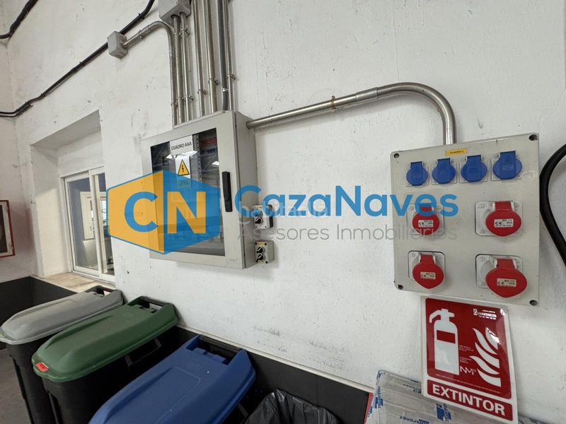Foto 24ad444d-0a83-4cd2-be08-c398a172b869. Nau industrial a El Barral Ferial Coslada