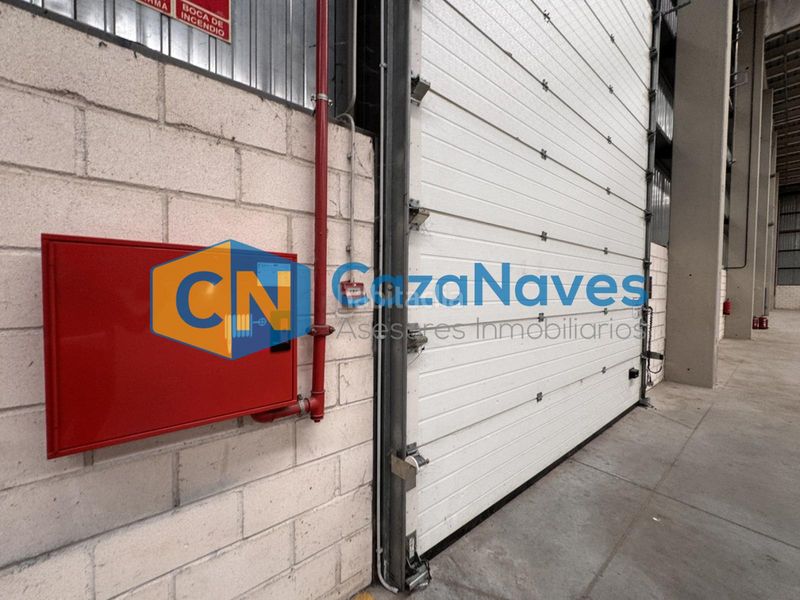 Foto 08a65830-cfc8-4c8e-940f-4f4404b7b236. Location bâtiment à usage industriel dans Los Olivos-Los Ángeles Getafe