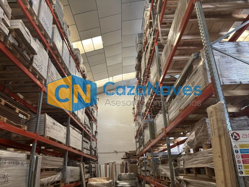Foto c6ffeb66-eae6-4664-b5e7-cca205abba9d. Nau industrial a Yeles