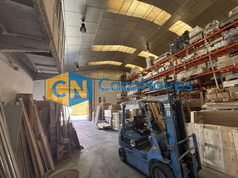 Foto fe937496-4aa4-4957-8625-45f7b6df15ec. Nau industrial a Yeles