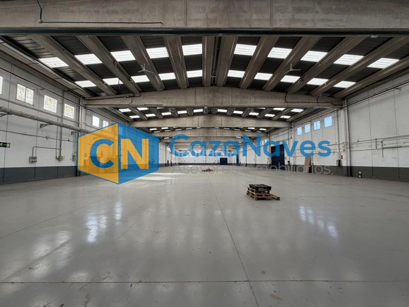 Foto d792ea54-a32f-4cee-8d7b-00eaa50806e4. Affitto capannone industriale in Los Olivos-Los Ángeles Getafe