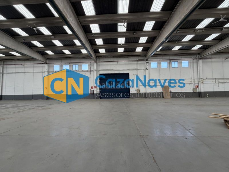 Foto e8b45659-3f83-4a21-8419-1f8beeb06637. Affitto capannone industriale in Los Olivos-Los Ángeles Getafe