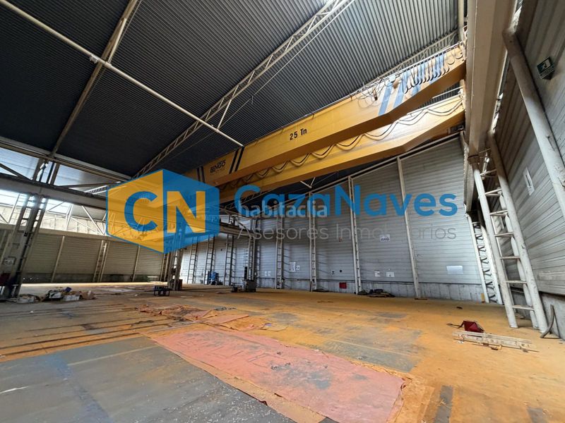 Foto c4f1cd66-35a7-48c1-9133-824193ea6978. Capannone industriale in El Barral Ferial Coslada
