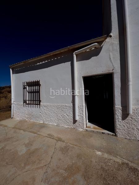 Foto f430ca05-b9f8-4f1a-8803-c0c54cc7cd16. Masía en calle sol 1 cortijo con dos viviendas y finca en produccion en Torvizcón
