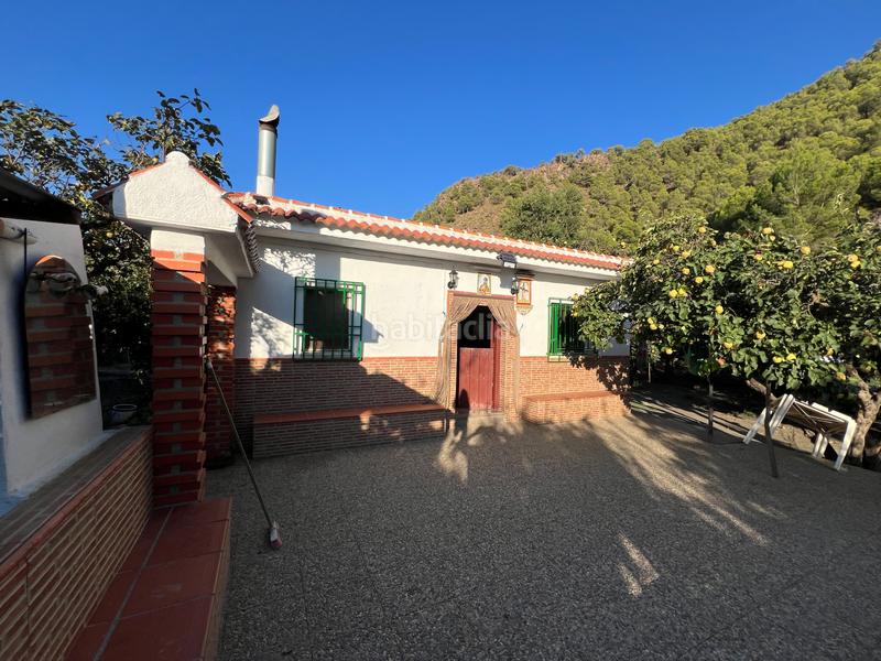 Foto 08317038-b48c-45ab-bba8-6892ac5e62ff. Masia amb xemeneia calefacció aparcament piscina a Órgiva