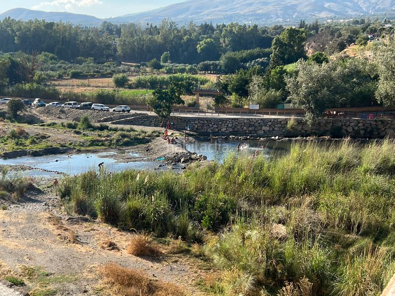 Foto 409a003a-3983-44f3-be20-d0e7facab91f. Masia amb xemeneia calefacció aparcament piscina a Órgiva