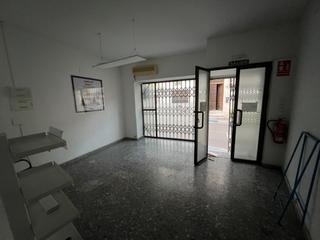 Lloguer Local Comercial a Órgiva. Bajo comercias céntrico