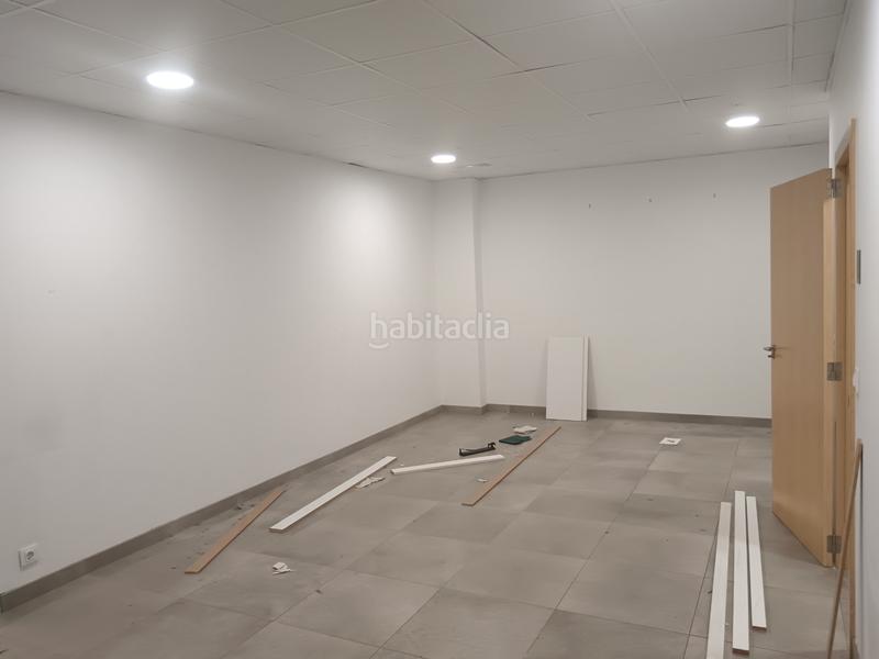 Foto bab147d0-d364-4d6c-82a9-b8db66ffed4d. Local comercial a Avenida Alemania-Italia Villarreal / Vila - real