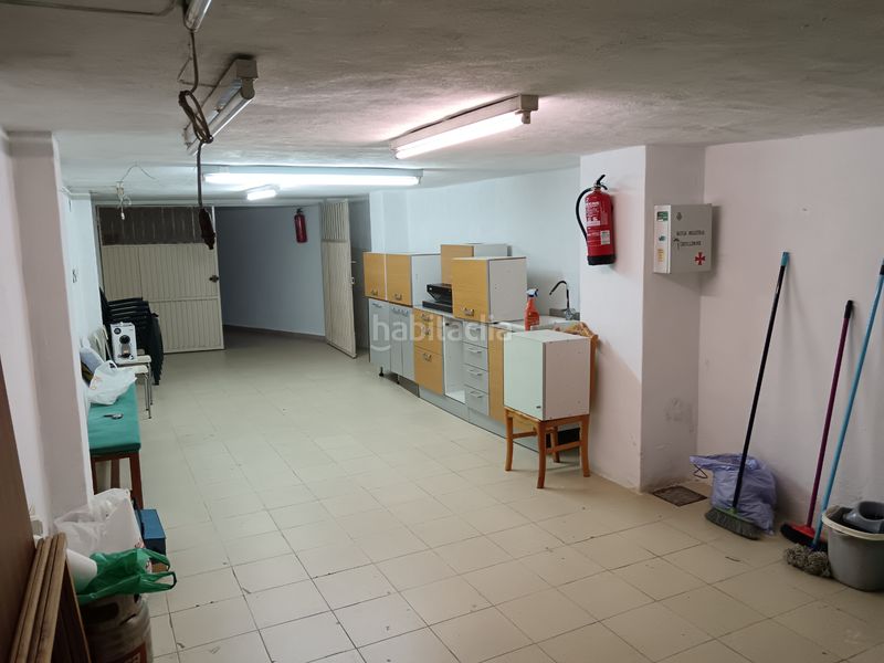Foto dca6e678-e65b-46ac-ac29-cf481bbef737. Local comercial a Avenida Alemania-Italia Villarreal / Vila - real